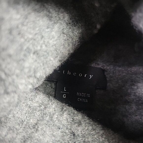 Theory Turtleneck Sweater Womens Large Gray Wool Blend Long Sleeve *FLAW* - Picture 2 of 9